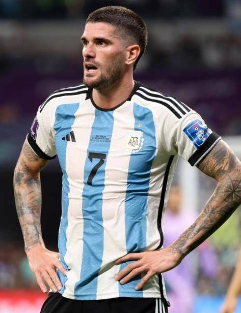 被打上臂捂脸倒地😅美职联官方:德保罗因假摔/夸张动作被罚款