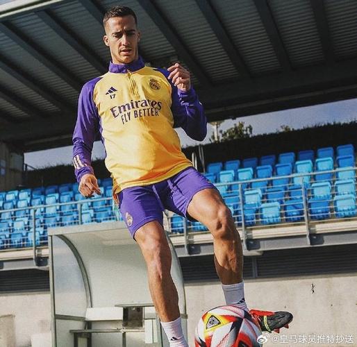 卢卡斯:年轻球员在场上展现了个性,希望他们能延续这样的表现