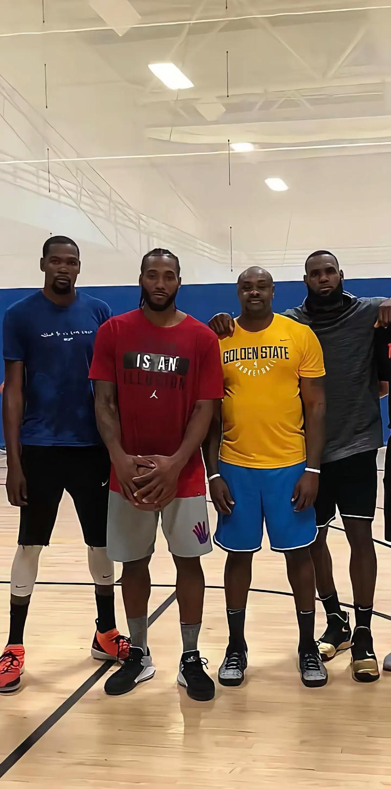 历史第一小前？A-史密斯第一轮判詹姆斯不如乔治 最终选择杜兰特