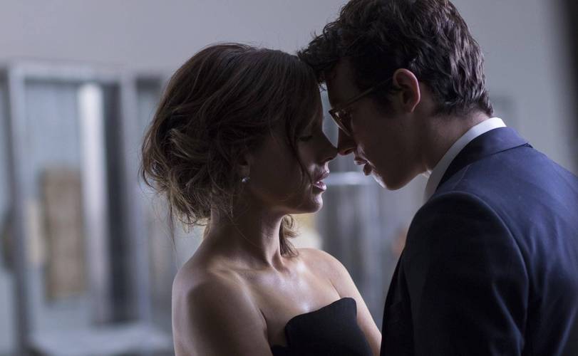 皮尔斯:与别的女人调情不算出轨只能算不尊重 有性行为才算