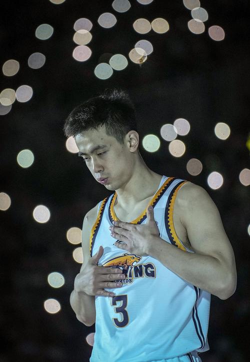 赵继伟晒篮球之夜活动:始于篮球 忠于篮球 感恩篮球🏀 