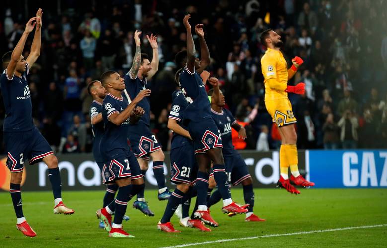 官方:迈克尔-奥利弗将担任巴萨vs巴黎的主裁判