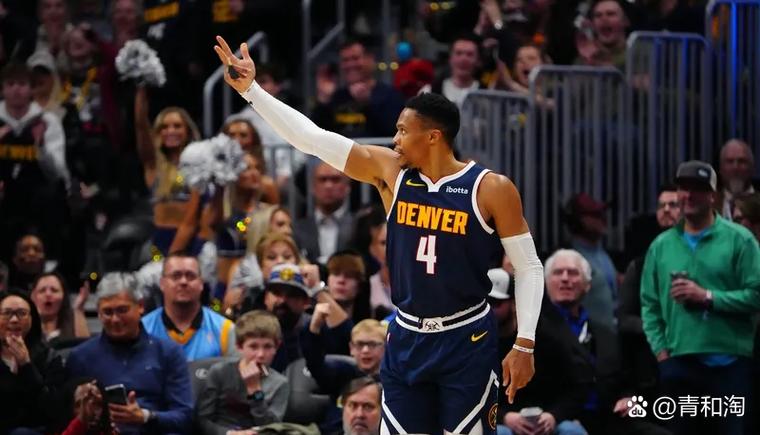 怀特:新赛季可能会更多掌控球权 只想把所有事情做得更稳定一些