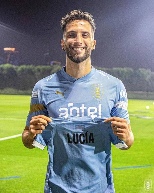 海于格内切破门助“闪耀哥”领先,本坦库尔闪电扳平VAR判罚无效