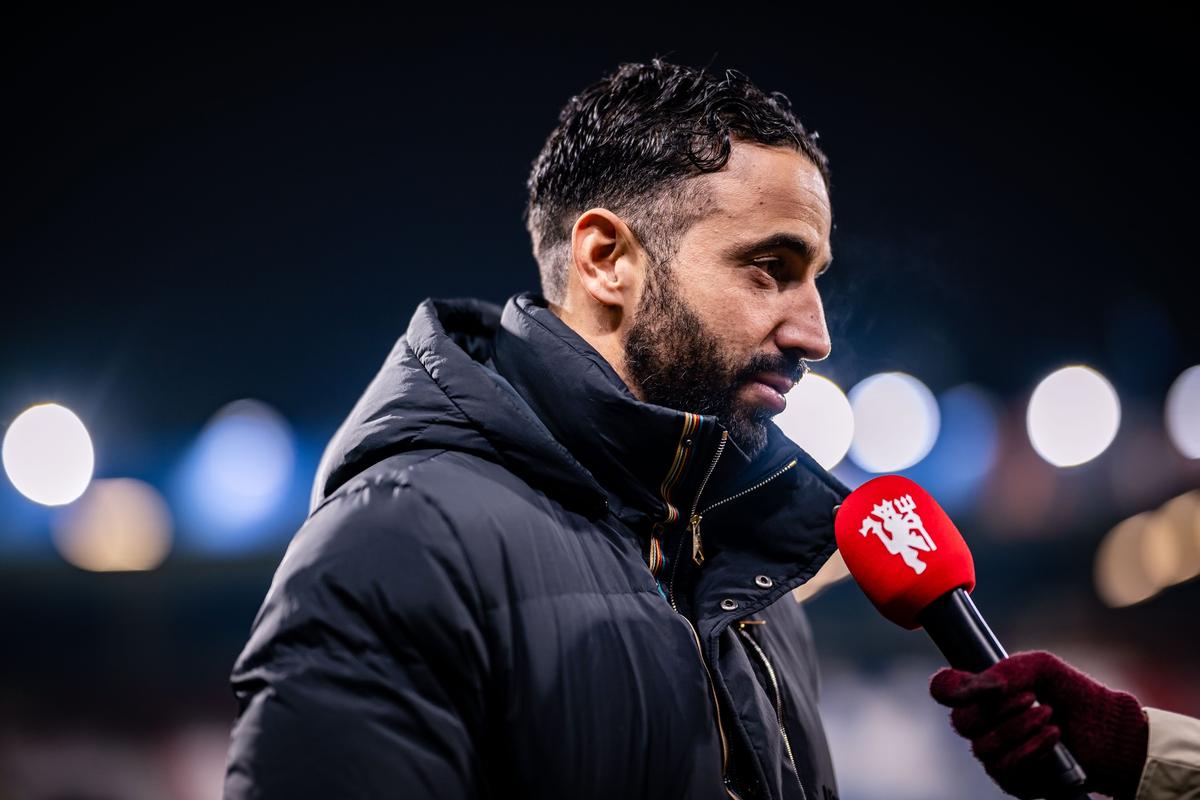 布莱顿主帅谈曼联传闻：我很尊重阿莫林，现在不该谈这个