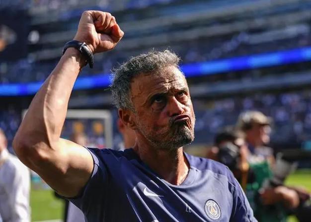 战胜旧主！恩里克执教生涯5次对阵巴萨，3连败后取得2连胜