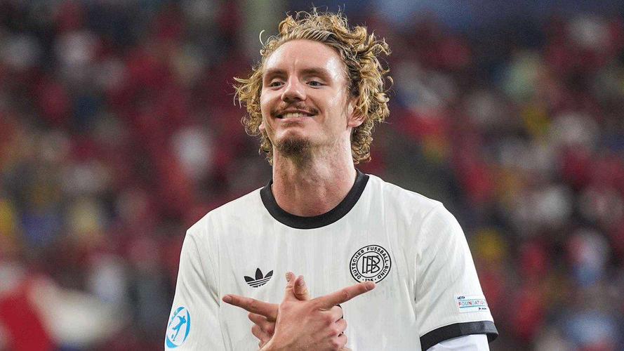 德雷森:5500万欧报价签沃尔特马德已经很多,当时斯图加特不卖