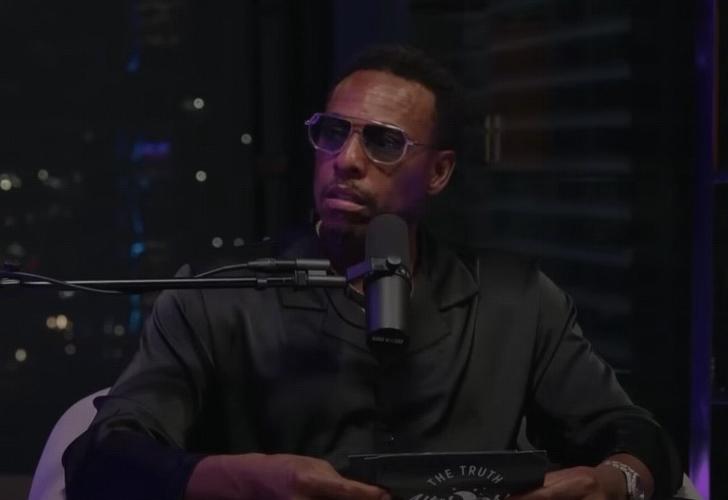 皮尔斯：第一次约会不会亲吻女孩或更进一步 我不是那种人