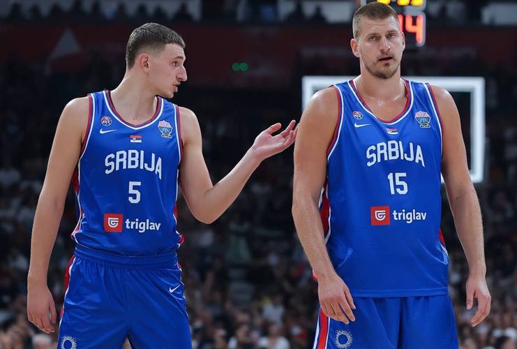 斯波:希望看到约维奇更早地传球 也想他带着侵略性冲击禁区