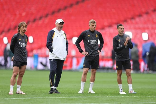 巴斯克斯:看巴萨踢球是享受但希望皇马夺冠 齐达内让我踢右后卫