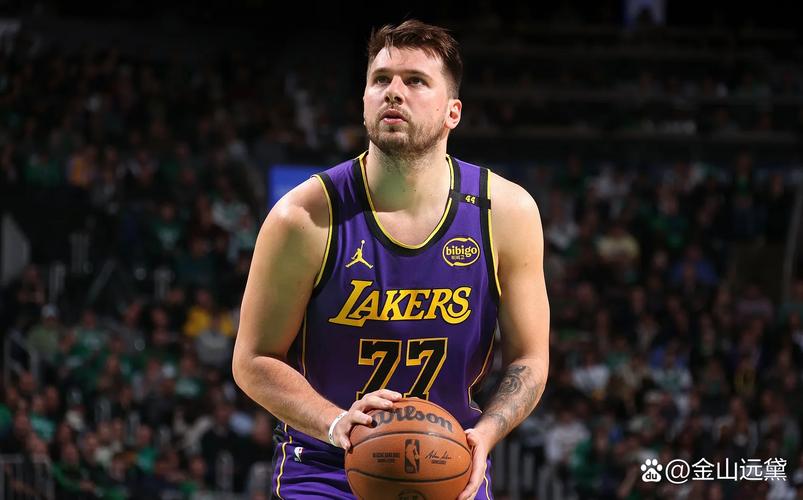 詹姆斯缺席时会给你增加很多负担？东契奇：我不这么认为