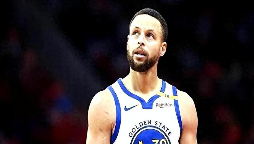 邓利维：只要科尔愿意就能留任 很难想象库里在没有他执教时退役