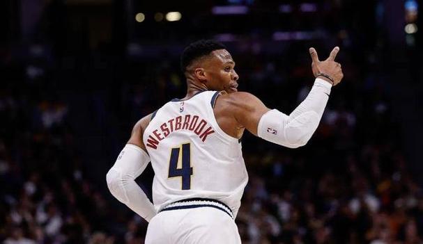 施罗德:威少是我亲密的朋友 他从不退缩 他是名人堂级别!