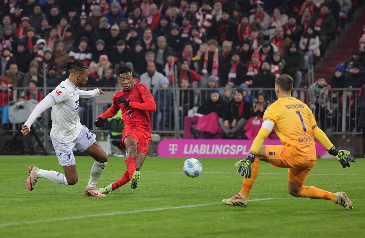 创史❗拜仁是首支开季12连胜德甲队,五大联赛仅落后92米兰的13场