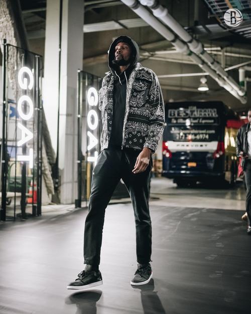 KD:起床去球馆回家&我很享受这种规律生活 不再有趣时就该离开了