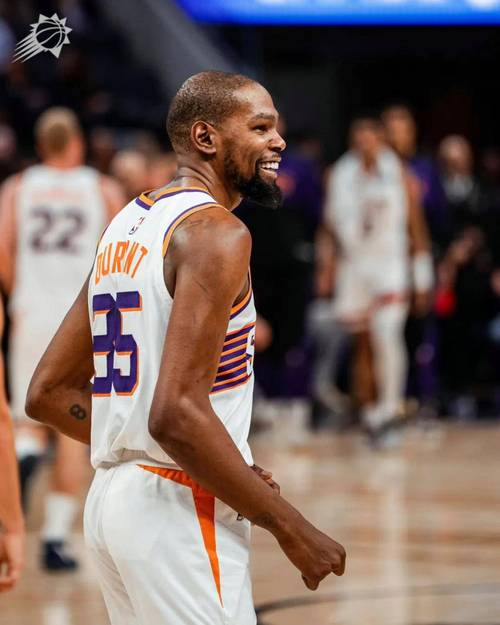 如何!?杜兰特开赛季场均27.5分5.8板2助&真实命中率65.4%