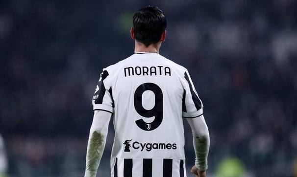 奥卡卡:2次差点加盟AC米兰 很遗憾错过2016年欧洲杯