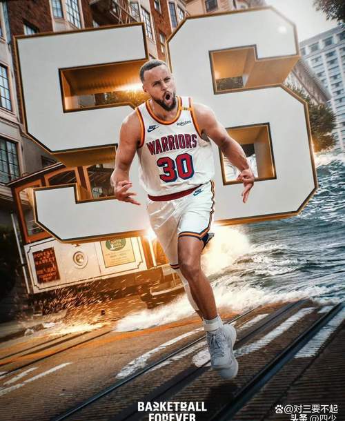 库三疯!库里第三节7中4贡献10分1板1助1断 但他下场后勇士断电