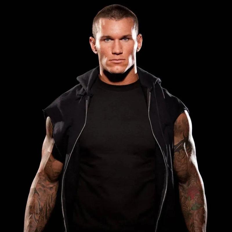 整活儿！利拉德Cosplay兰迪-萨维奇经典造型 引更衣室一阵惊呼