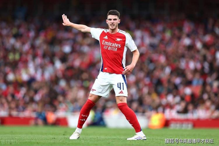 阿森纳官方10月最佳球员候选:赖斯、萨卡、加布里埃尔、廷伯