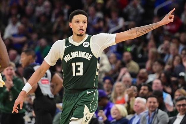 追梦:罗林斯放倒了库里 若非他是我的小兄弟我本该把他干翻