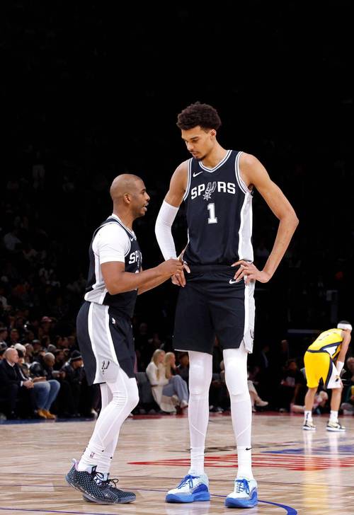 文班赛季至今7场送出29帽 高于篮网、热火、鹈鹕、爵士全队盖帽数