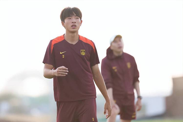 魏祥鑫将在年满18岁后与欧塞尔签订个人合同，明年7月1日正式加盟