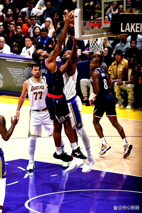 周二竞彩篮球焦点：快船深陷低谷 湖人攻防存隐患