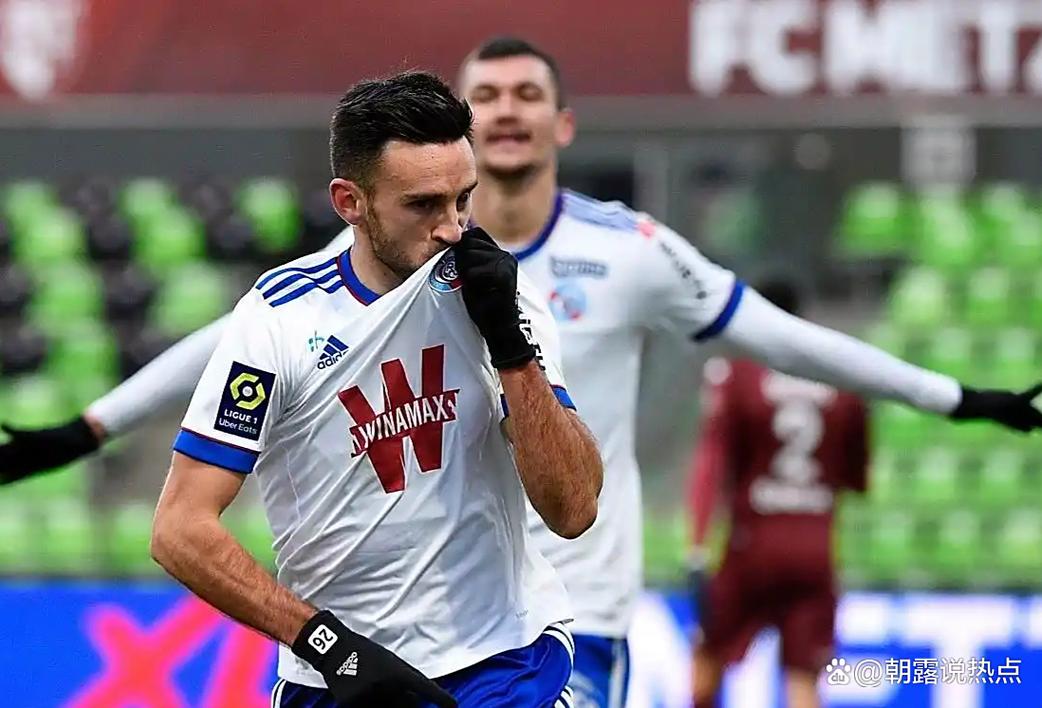 宝刀不老！36岁奥巴梅杨下半场4分钟连进2球，马赛2-1反超纽卡！