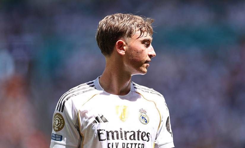 WhoScored欧冠第5轮最佳阵：姆巴佩领衔，廷伯、德凯特拉雷在列