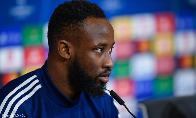 韩媒：李贤重率韩国“复仇” 赛后发布会中国媒体安静得像图书馆